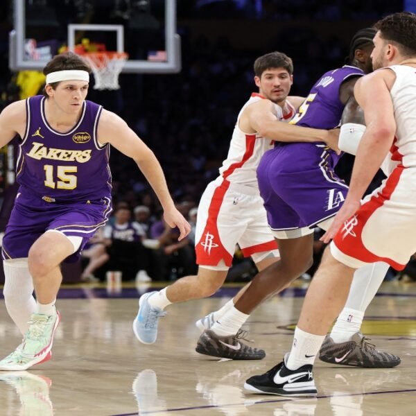 Los Rockets vencieron a los Lakers (Foto por HARRY HOW / GETTY IMAGES NORTH AMERICA / GETTY IMAGES VIA AFP)